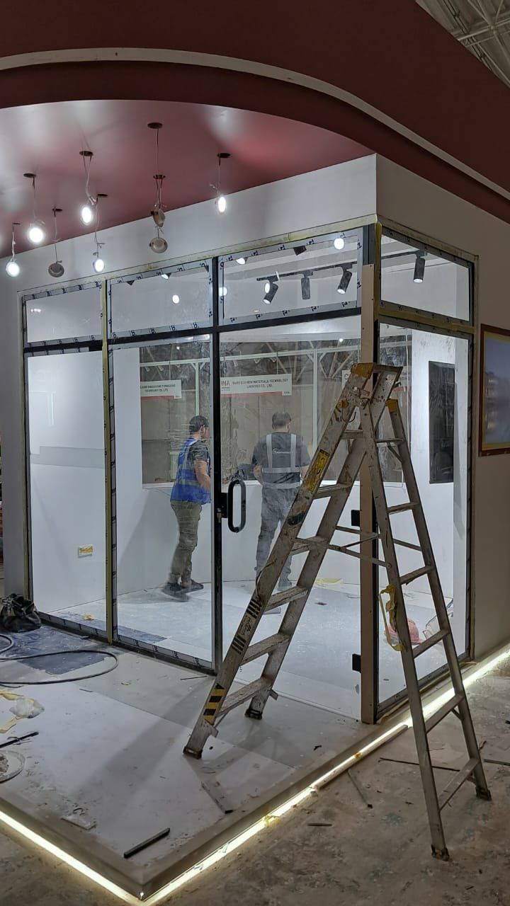 تفصيل كبائن شاور زجاجية