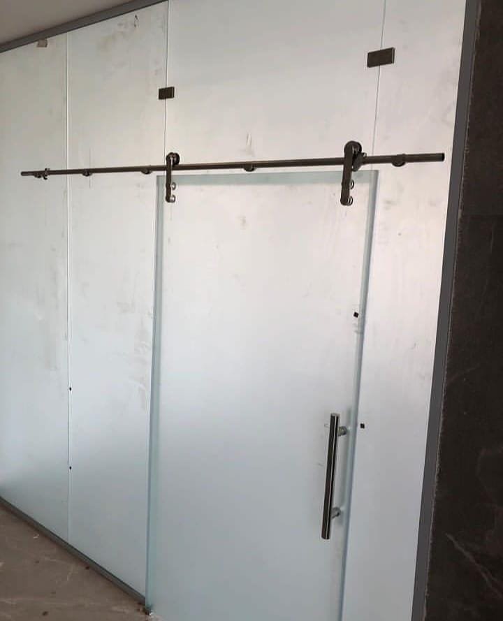 تركيب زجاج سيكوريت